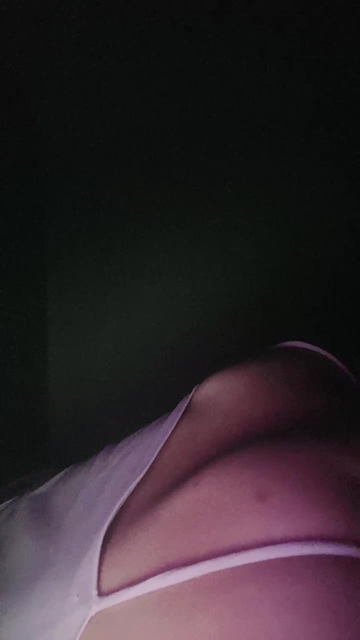 ACDhiah Pamer TT Gelap gelapan ID 70199312 Mango